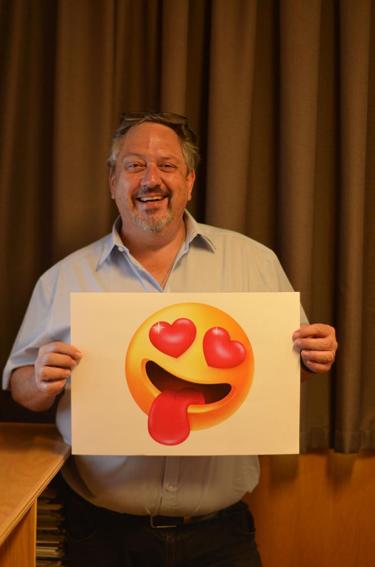 DIRECTOR ELECTRONIC SERVICES (ES) Danie Stoop: "We adore your one-of-a-kind personality. This Valentine's Day deserves to be celebrated with a smile as bright as yours!"